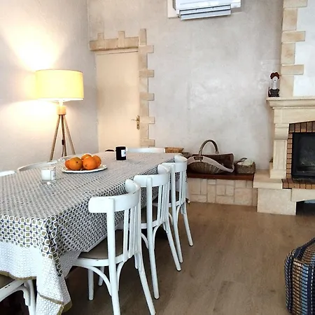 Grande Maison Familiale, 9 Pers., A 1800m De La Plage, Avec Terrasses, Clim, Et Equipements Complets - Fr-1-778-19
